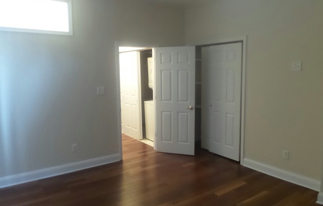 1 bed, 1 bath, 660 sqft, $1,300