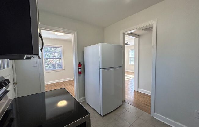 3 beds, 1 bath, $1,495