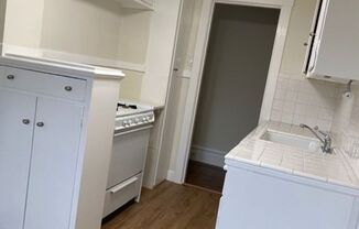 1 bed, 1 bath, $2,750, Unit 9