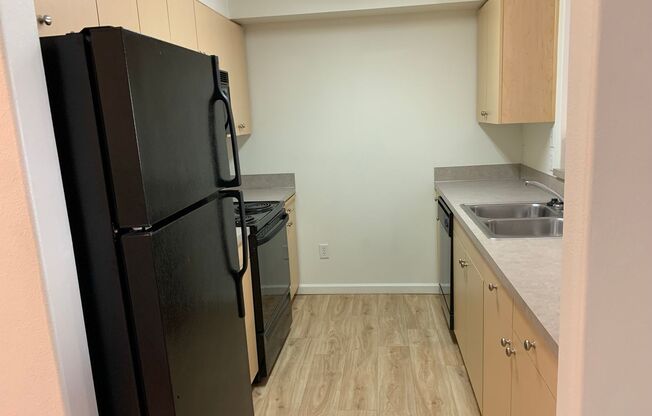 1 bed, 1 bath, 670 sqft, $1,375, Unit 224