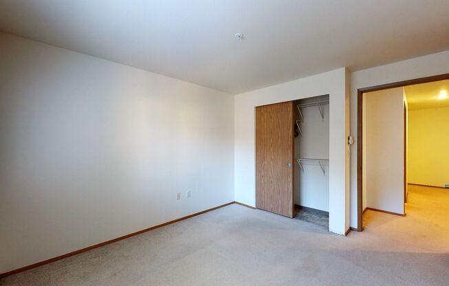 2 beds, 1 bath, 800 sqft, $1,995, Unit 105