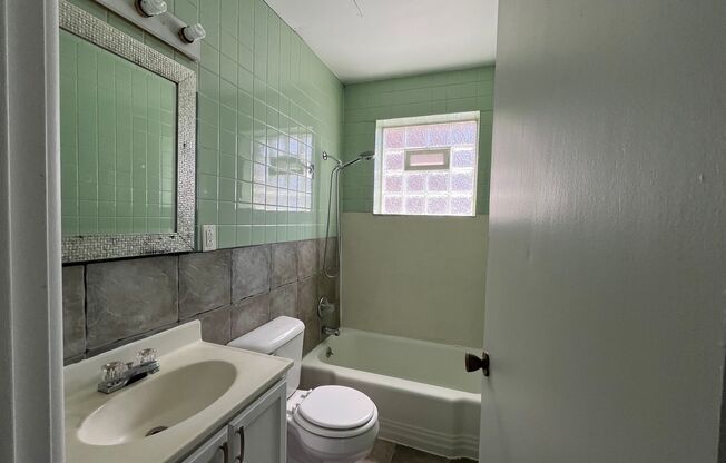 1417 N. Prospect Avenue