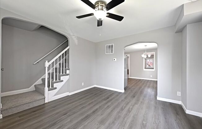 Gorgeous Two-Bedroom Townhome In Middle River