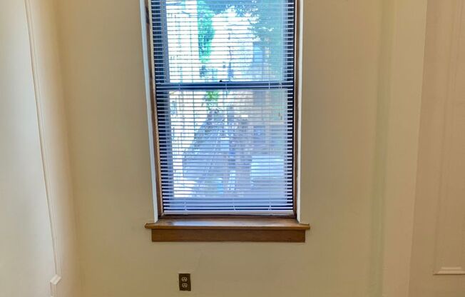 Studio, 1 bath, 300 sqft, $1,495, Unit 644-408