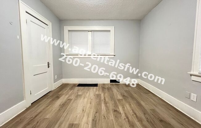 1 bed, 1 bath, 621 sqft, $825, Unit 1510 Taylor St