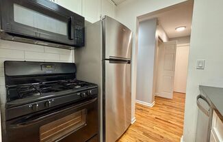 1 bed, 1 bath, 650 sqft, $1,550, Unit 6954-203