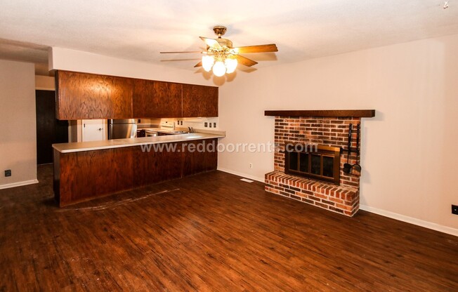 3 beds, 2 baths, $1,720