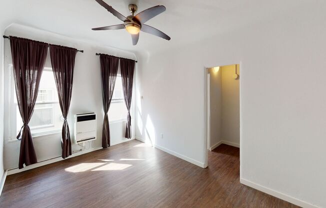 Alex Court Apartments - Apartments Now leasing in Los Feliz...CALL NOW!