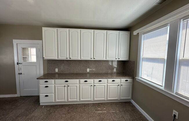 Rare 4BR Upstairs Gem – Light-Filled & Over 1,400 sqft of Living Space