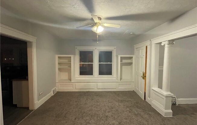 3263 W 115 ST