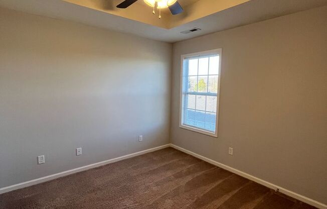 2 beds, 2 baths, $900, Unit 374E
