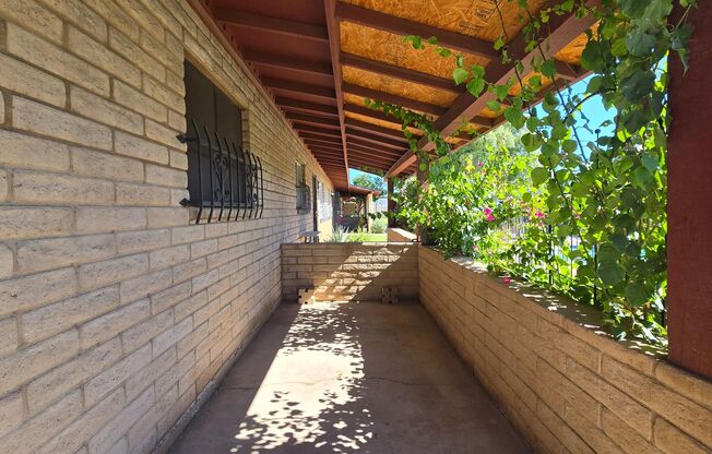 Gorgeous Town Home 7 Minutes away from Piestewa Peak Mesquite Trailhead