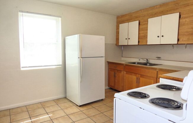 2 beds, 1 bath, 750 sqft, $1,250, Unit #2