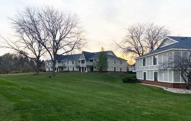 Hilltop Views at Wood Creek Apartments, Kenosha