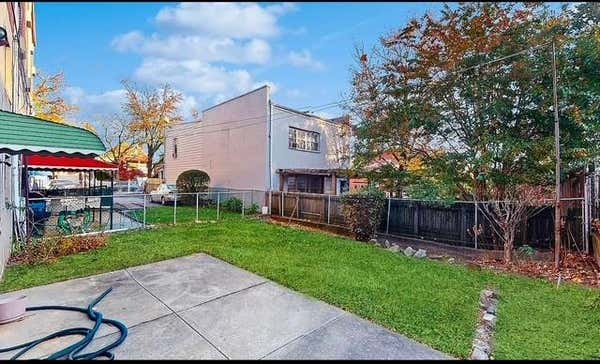 1814 BUSSING AVE