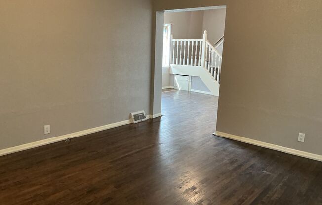 4 Bedroom, 2 Bath House in Bay View