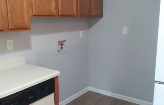 2003 Countrymens Court, Unit #30