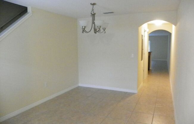 Wonderful 2BR / 2.5BA Townhome For Rent!