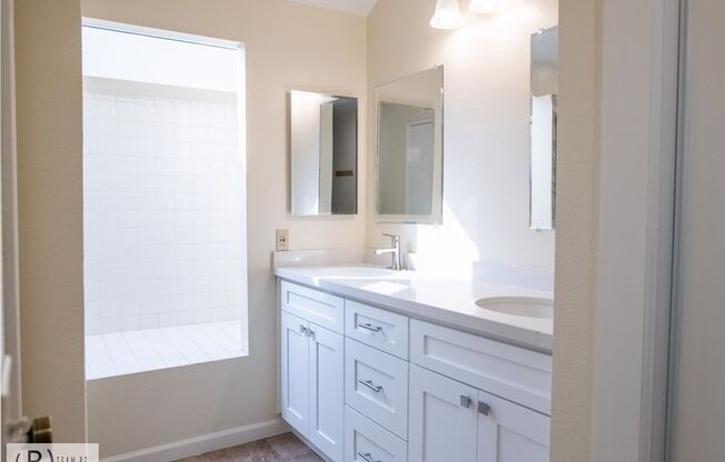 3 beds, 3 baths, $3,500