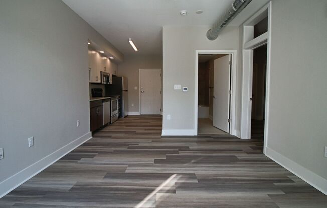 1 bed, 1 bath, 534 sqft, $1,395, Unit APT 519