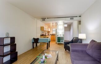 2 beds, 1 bath, $895, Unit 2 BR 1BA