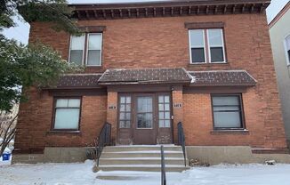 718 Pelham Blvd