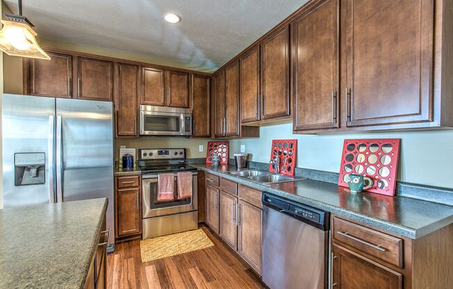 1 bed, 1 bath, 770 sqft, $1,495, Unit 19119 Unit 103 A770 Includes Garage