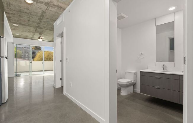 1 bed, 1 bath, 607 sqft, $2,200, Unit 213