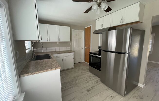 2 beds, 1 bath, 768 sqft, $1,550, Unit 9TH1255