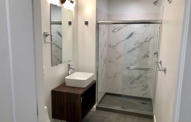 Studio, 1 bath, 400 sqft, $1,310, Unit 502