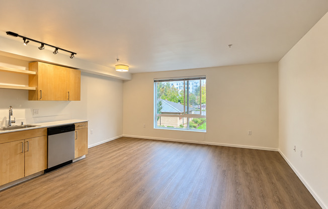 1 bed, 1 bath, 600 sqft, $2,295, Unit 2305-A
