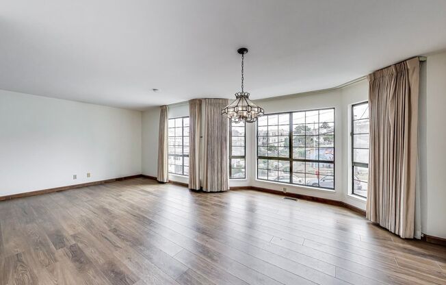 747-749 16th Ave