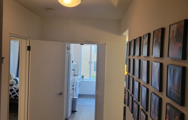 1 bed, 1 bath, 762 sqft, $6,250, Unit 9G