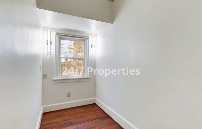 1 bed, 1 bath, $1,550