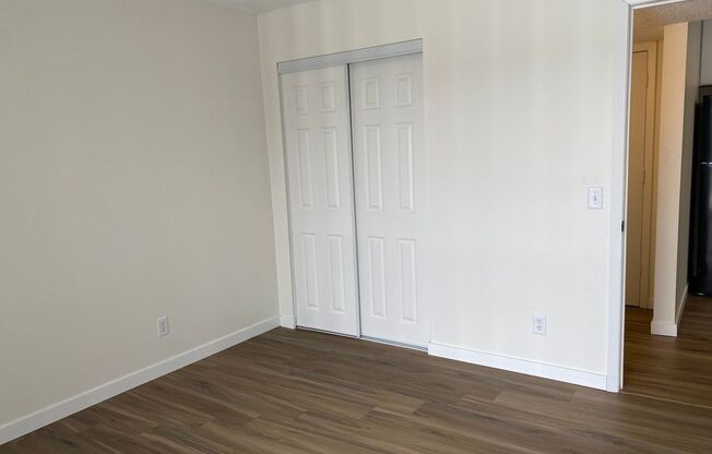 1 bed, 1 bath, 450 sqft, $1,300, Unit 2514-0532