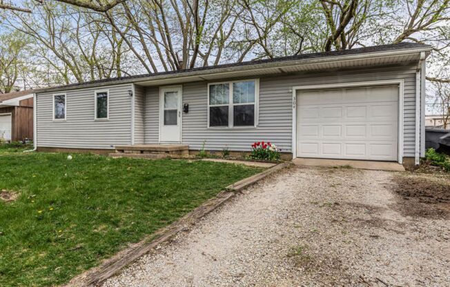 Ranch home in Champaign - Available 12/01/2024