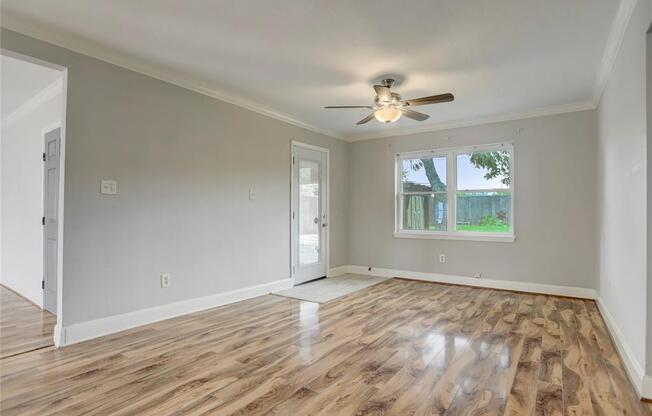 3214 RIPPLEBROOK DR