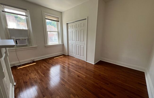 1 bed, 1 bath, 550 sqft, $1,149, Unit 3219 Brereton St. #4
