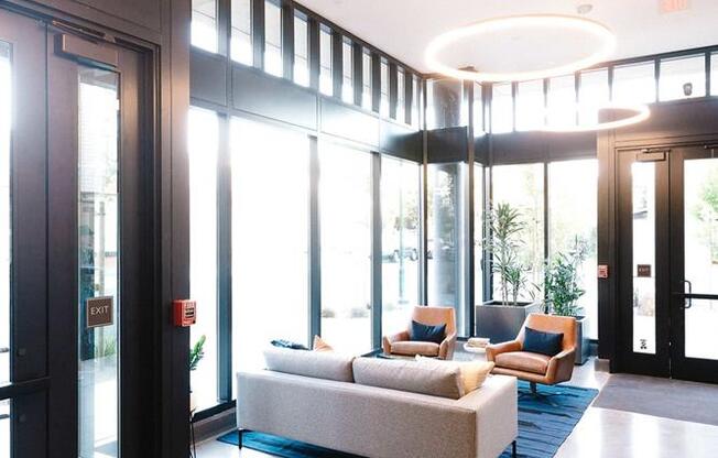 Welcome to Aquatic Fourth Street