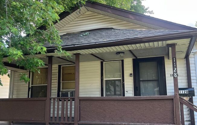 1126 Wade Ave