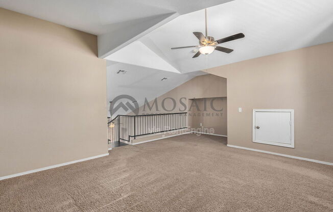 3 beds, 2 baths, 1,384 sqft, $1,750, Unit 1127