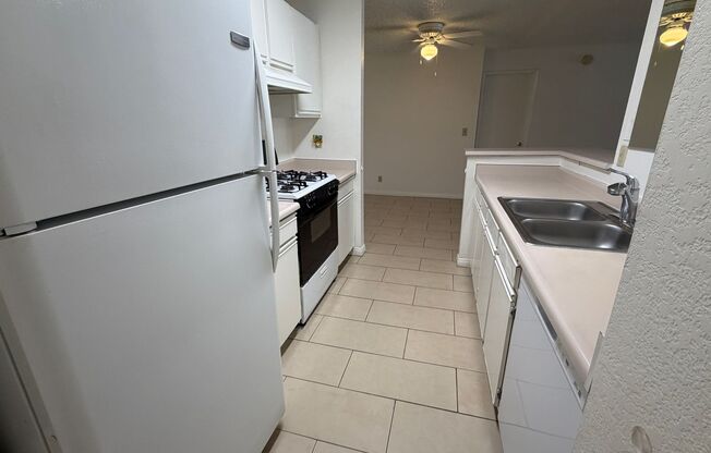 2 beds, 2 baths, $1,395, Unit # 2248