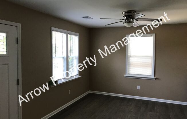 3 beds, 1 bath, $2,395