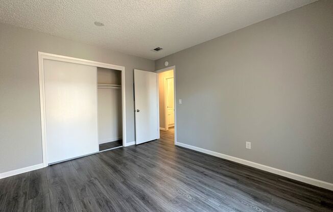 2 beds, 1 bath, 700 sqft, $1,595, Unit SW.32