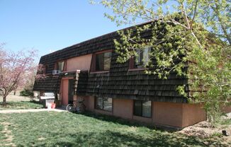 533 Superior St