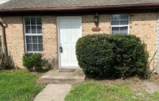 2 beds, 1 bath, $1,550