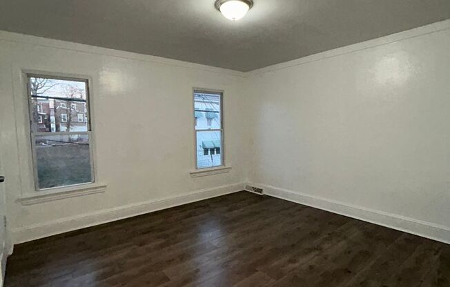 2 beds, 1 bath, $1,700