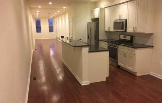 2408 E York St, Philadelphia PA 2