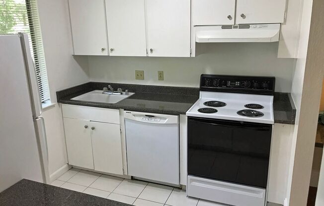 1 bed, 1 bath, $1,995, Unit # 2