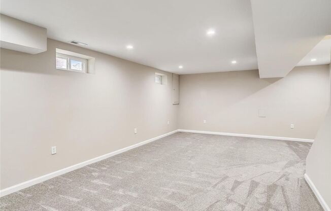 Renovated Townhome with Outdoor Space